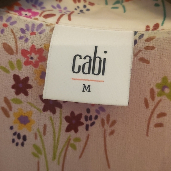 Cabi Essential Blouse - Picture 2 of 6